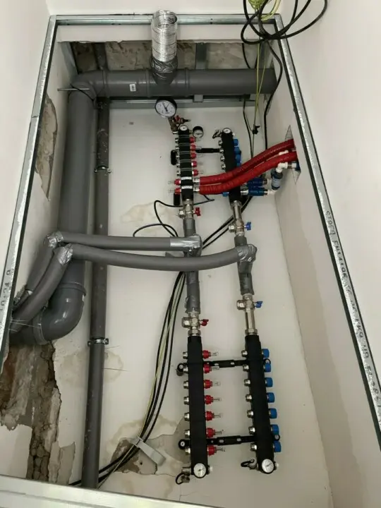 Instalace stropního rozdělovače systému SAPP