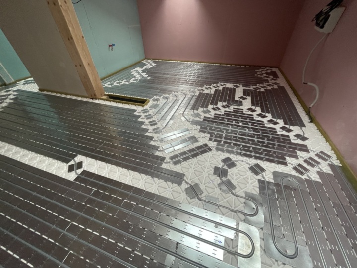 EUROSLIM_PODLAHOVÉ TOPENÍ_20