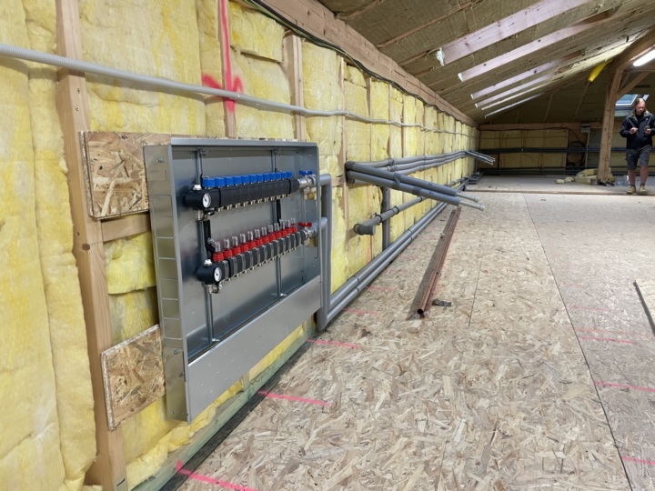 EUROSLIM_PODLAHOVÉ TOPENÍ_12